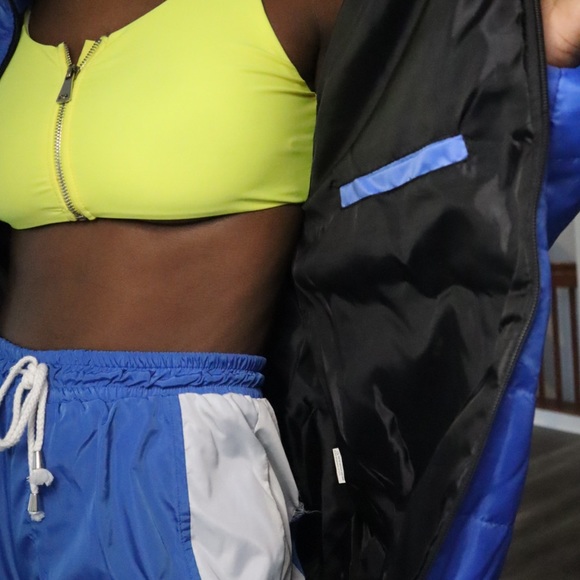 Blue Oversized Puffer Coat - Picture 3 of 3